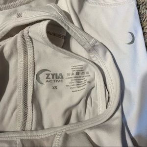 Zyia Effortless tank